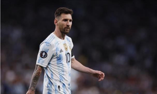 突发！俄军“击落一架苏-27战机”